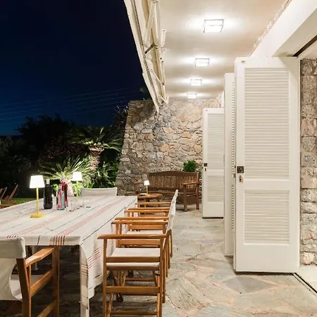 Old Sport Mansion Villa