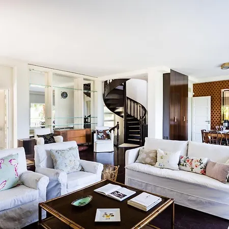 Vila Old Sport Mansion