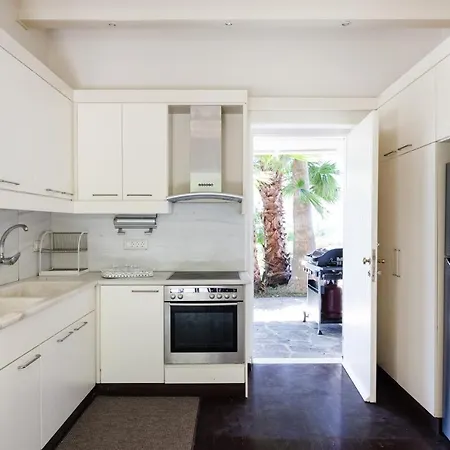 Old Sport Mansion Villa