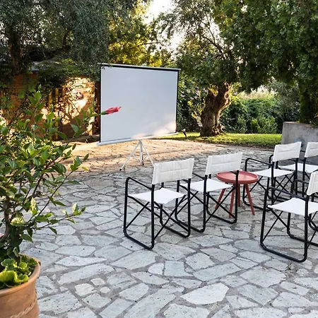 Old Sport Mansion Villa Mikra Mandinia